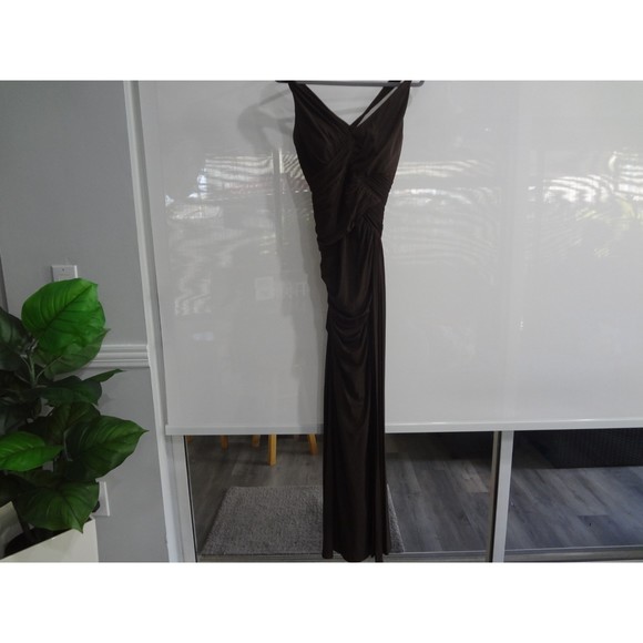 Evening Gown by "Laundry by Design" Size Medium - Picture 5 of 8